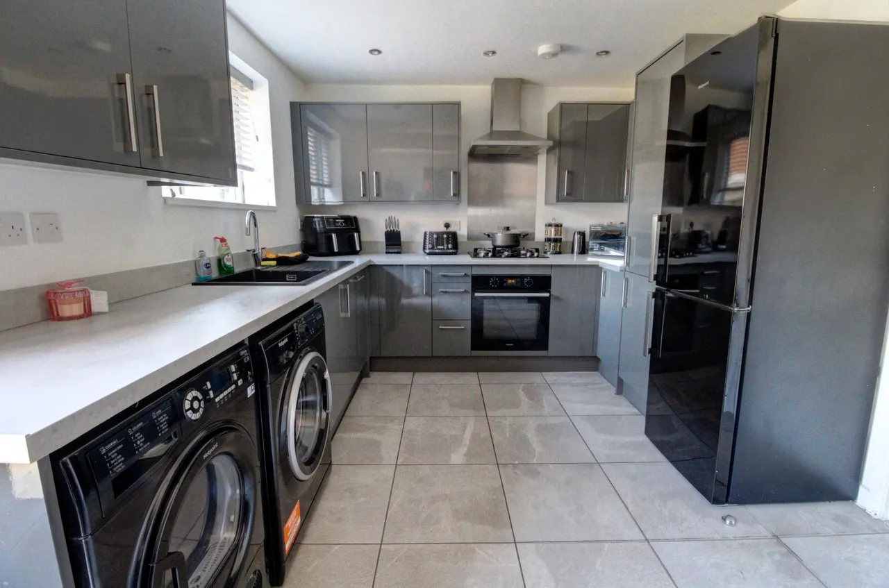 Ivychurch Crescent, Leicester, LE5, photo 2