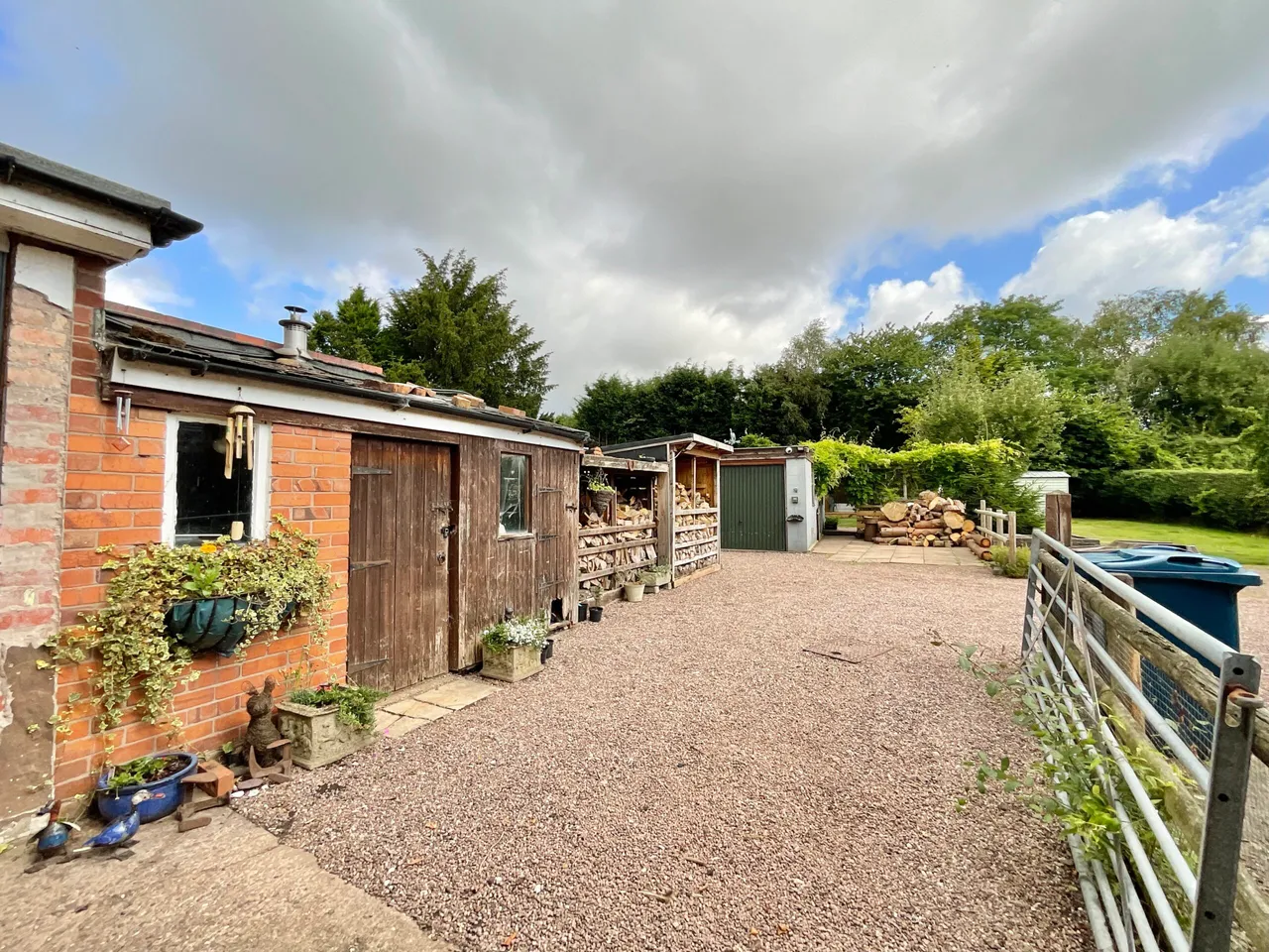 Shaws Lane, Eccleshall, ST21, photo 19