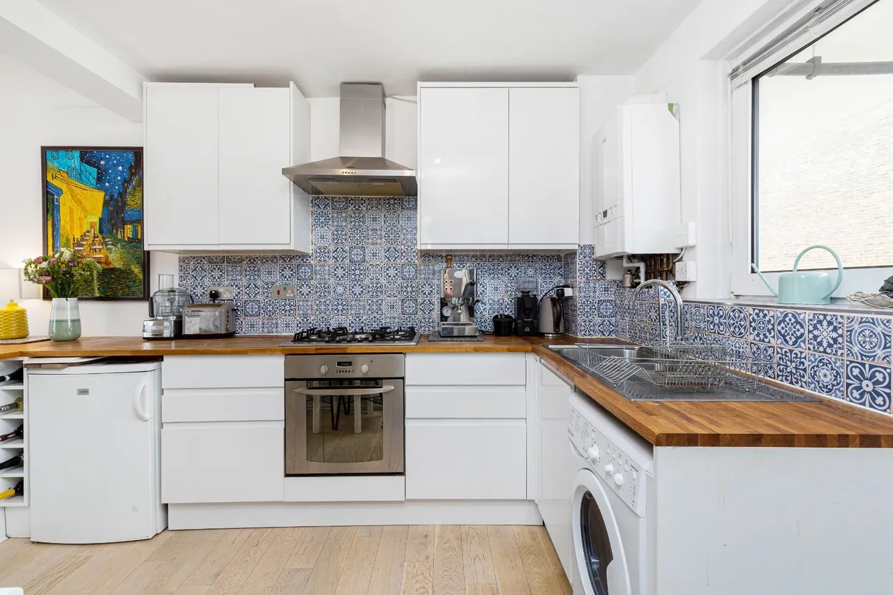 1 bed flat for sale — Morgan Court, Battersea High Street, Battersea, SW11