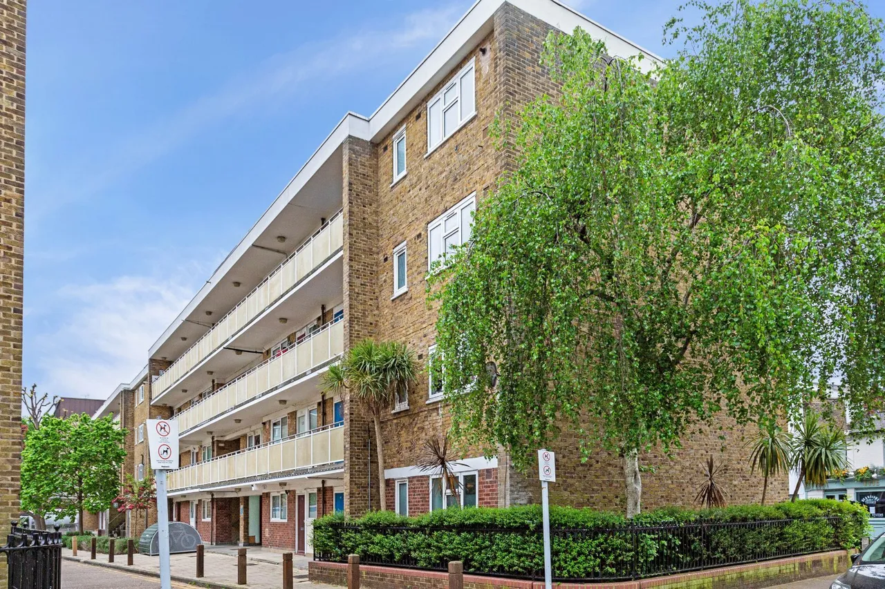 Morgan Court, Battersea High Street, Battersea, SW11, photo 7