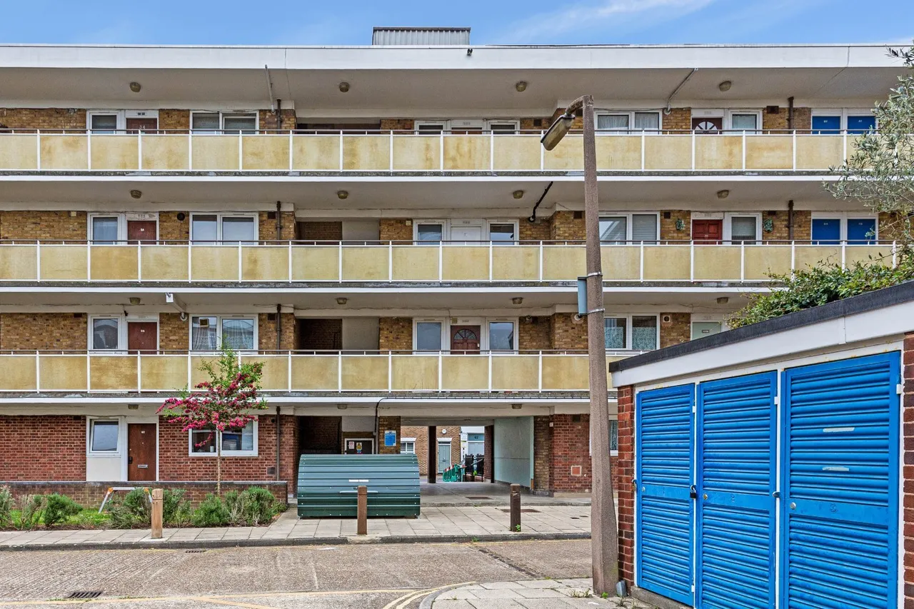 Morgan Court, Battersea High Street, Battersea, SW11, photo 13