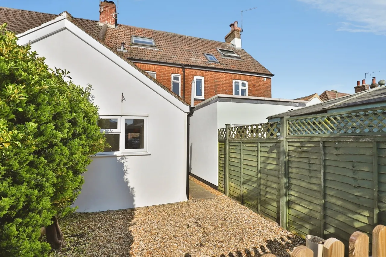 New Street, Ringwood, BH24, photo 12