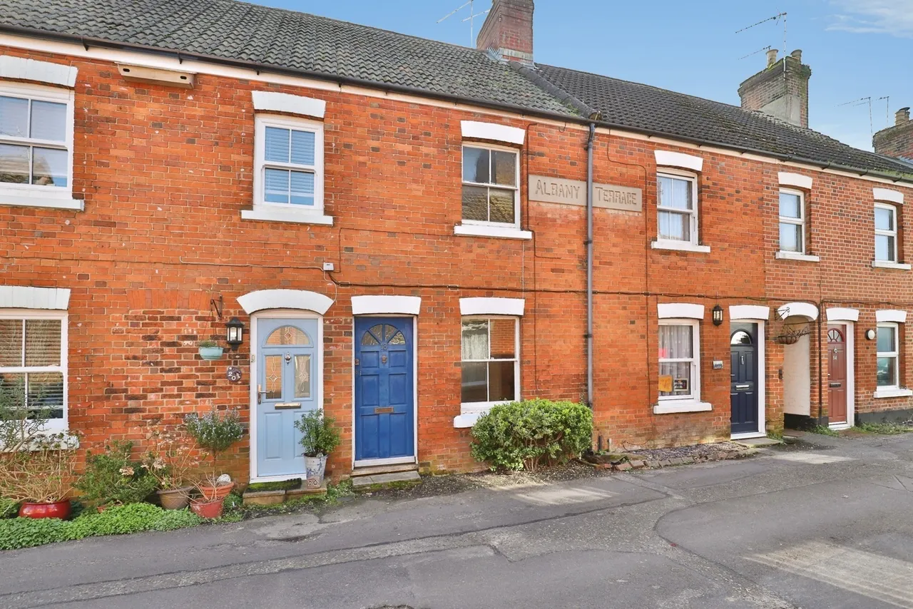 2 bed house for sale, New Street, Ringwood, BH24
