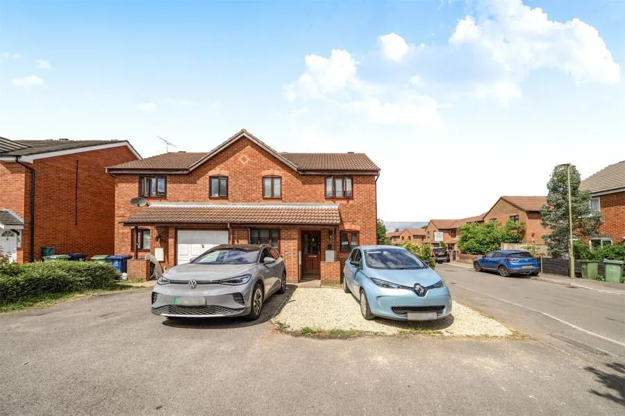 3 bed house for sale, Tarragon Drive, Oxford, OX4