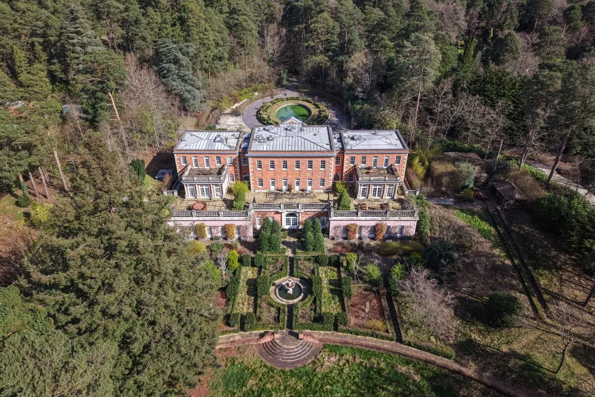 West Drive, Wentworth, GU25, photo 11