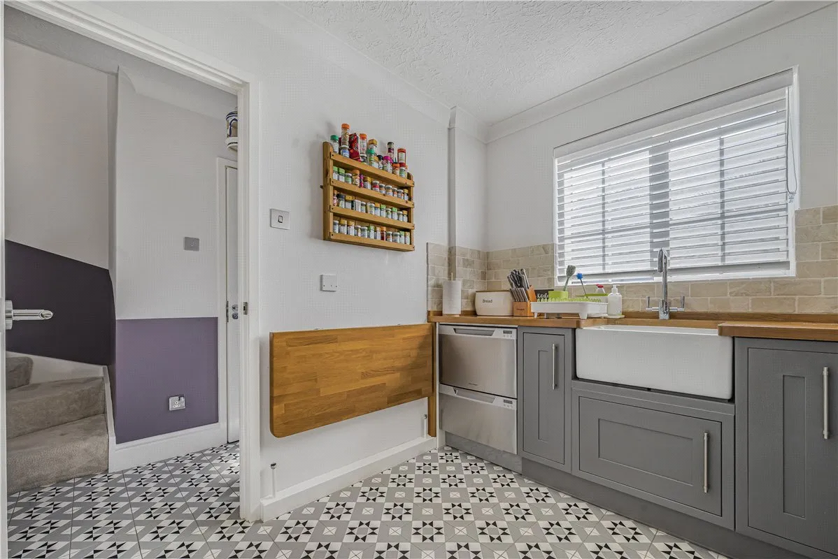 Limes Row, Farnborough Village, BR6, photo 20