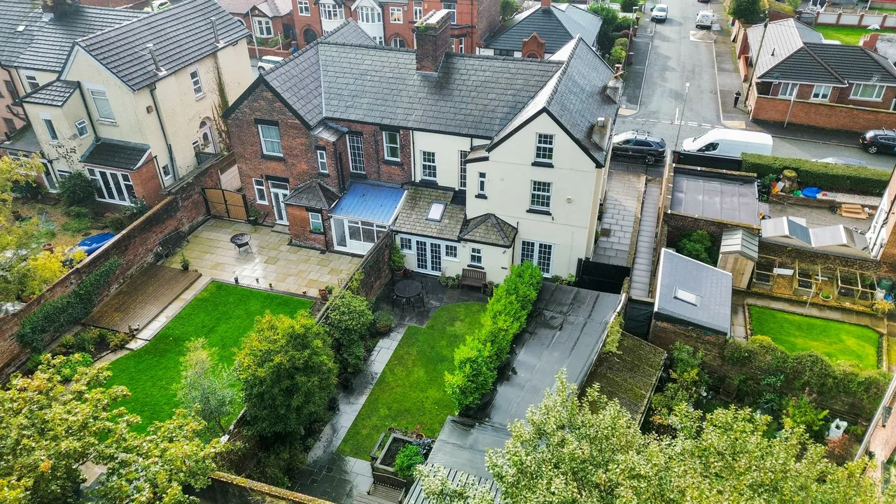 Windle Street, St. Helens, WA10, photo 27