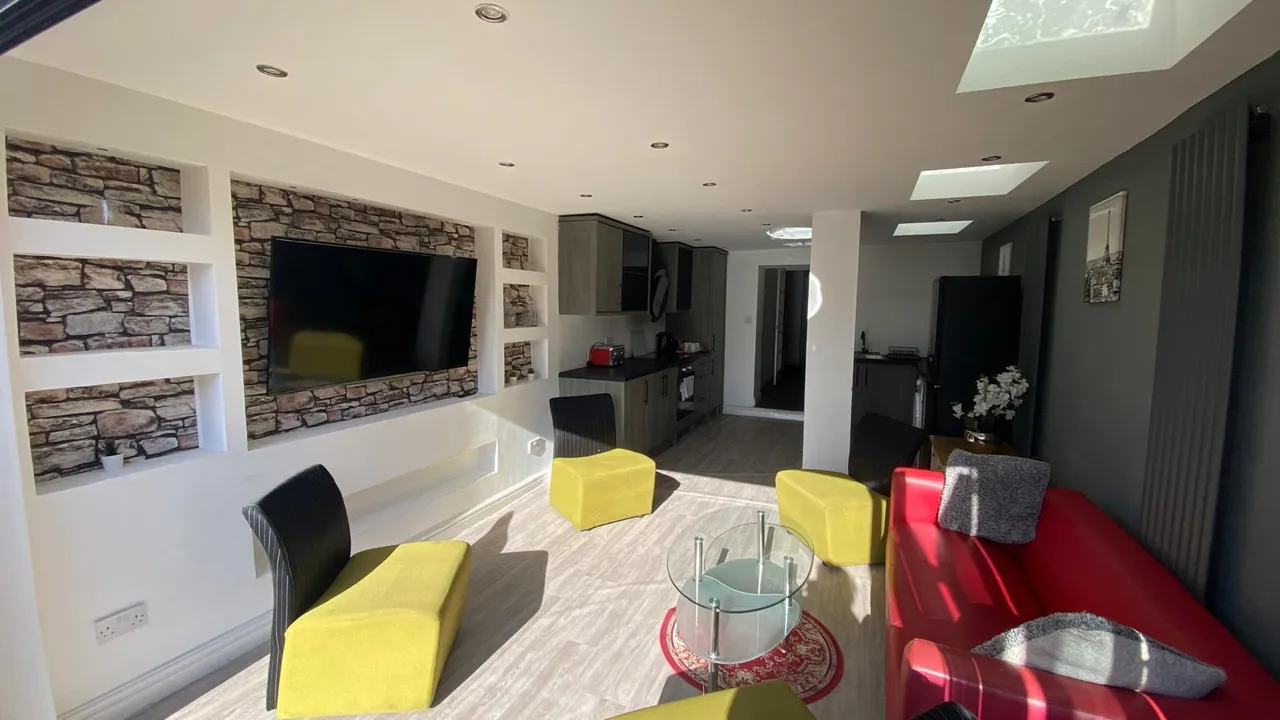 Watson Road, Cardiff, photo 10