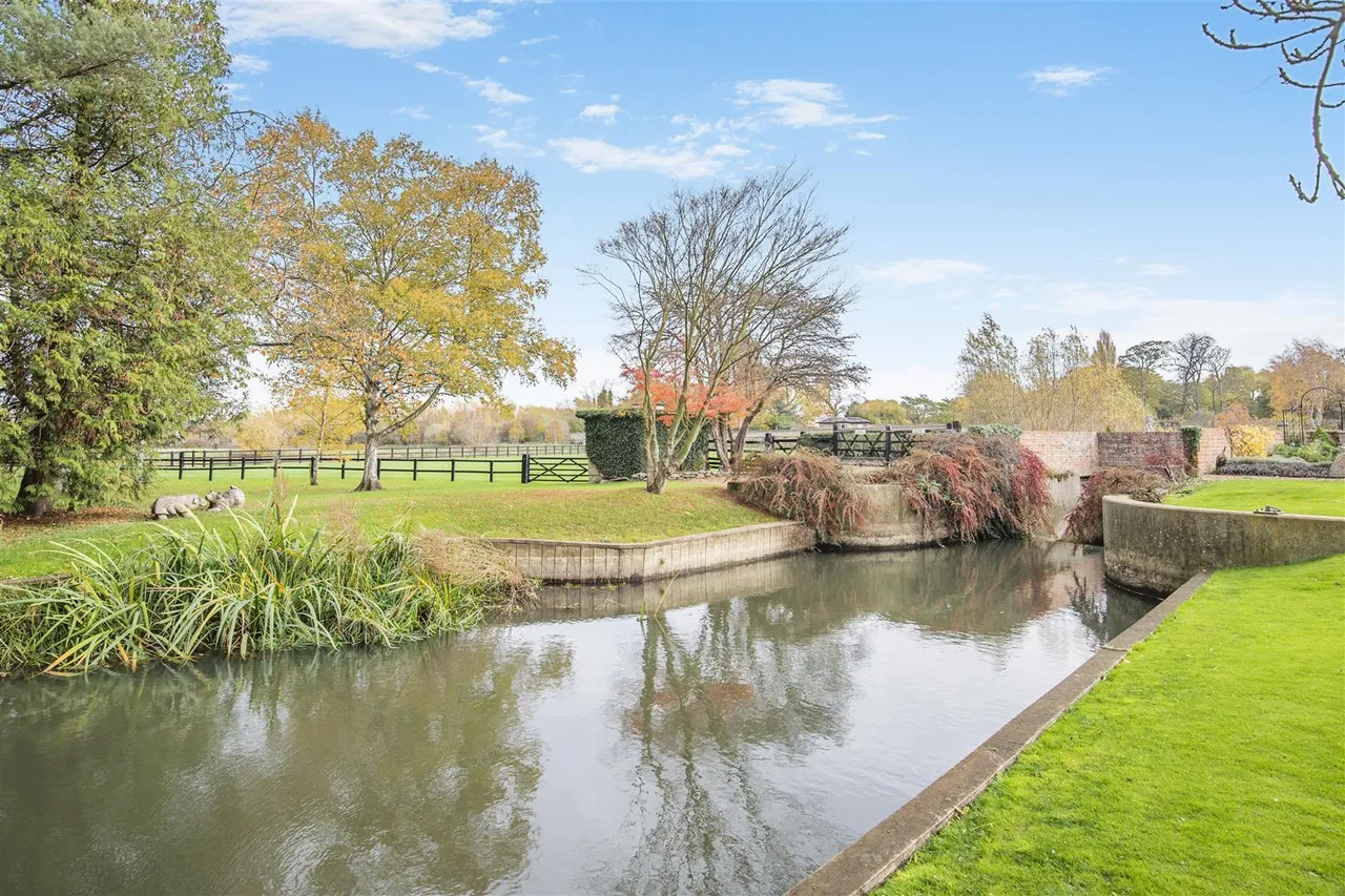 Mill Lane, Newport Pagnell, photo 16