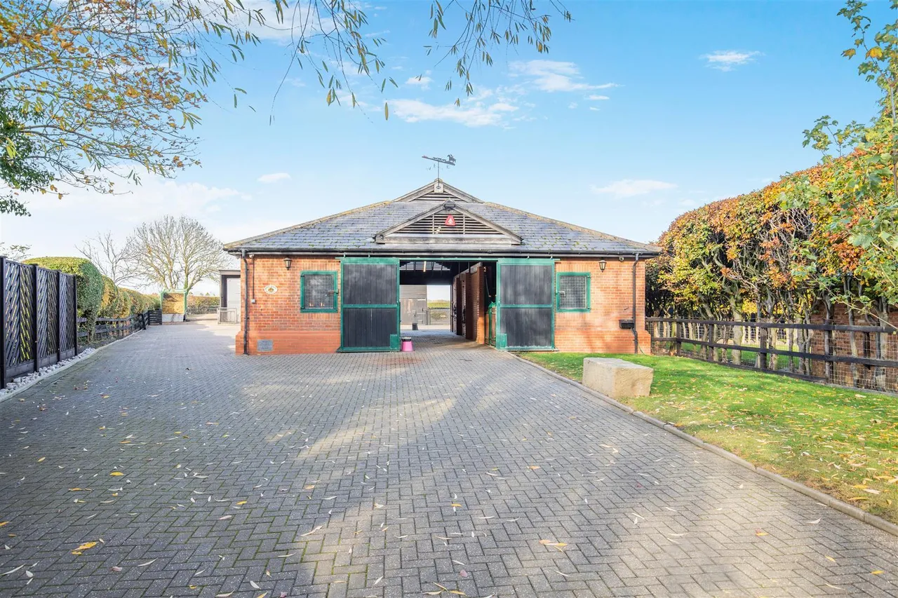 Mill Lane, Newport Pagnell, photo 49