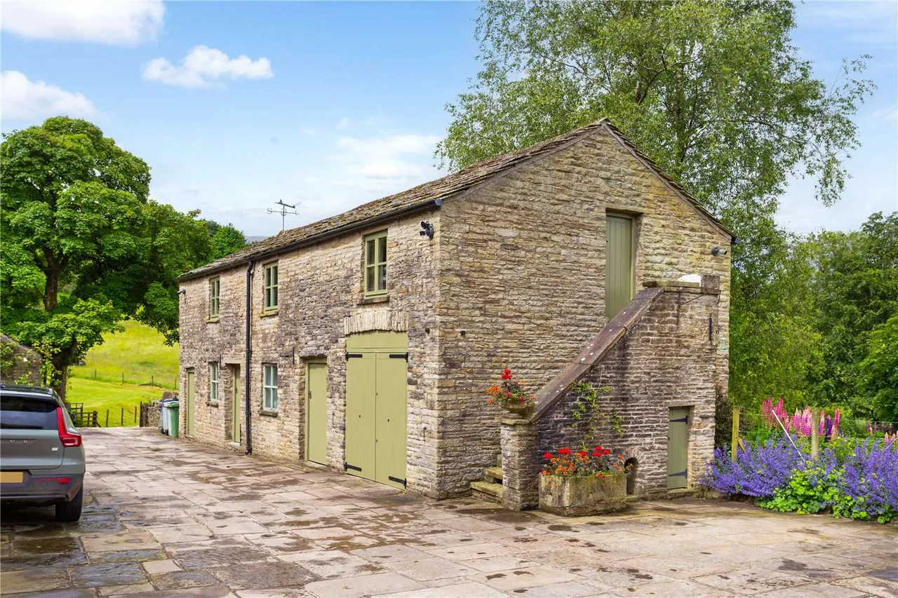 Hollin Lane, Sutton, SK11, photo 5