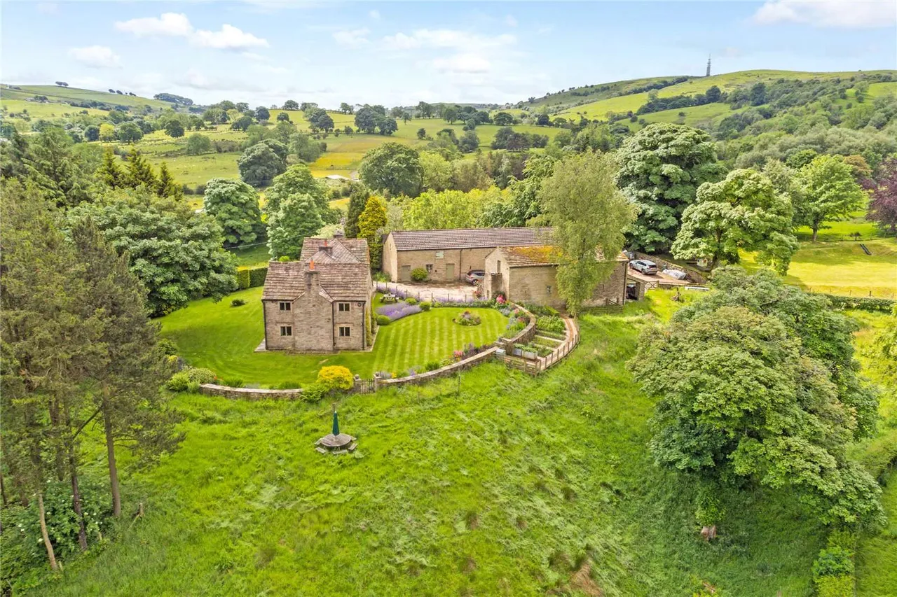 Hollin Lane, Sutton, SK11, photo 3