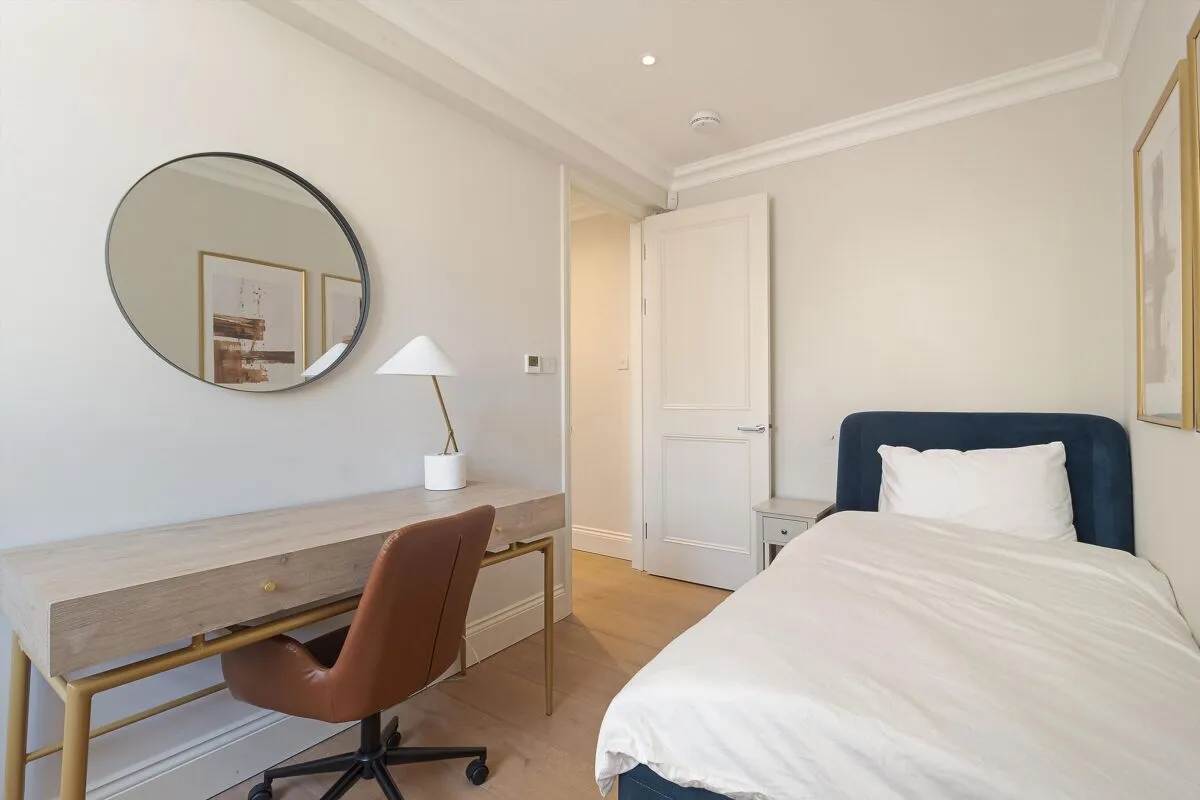 Chester Square, Belgravia, SW1W, photo 11