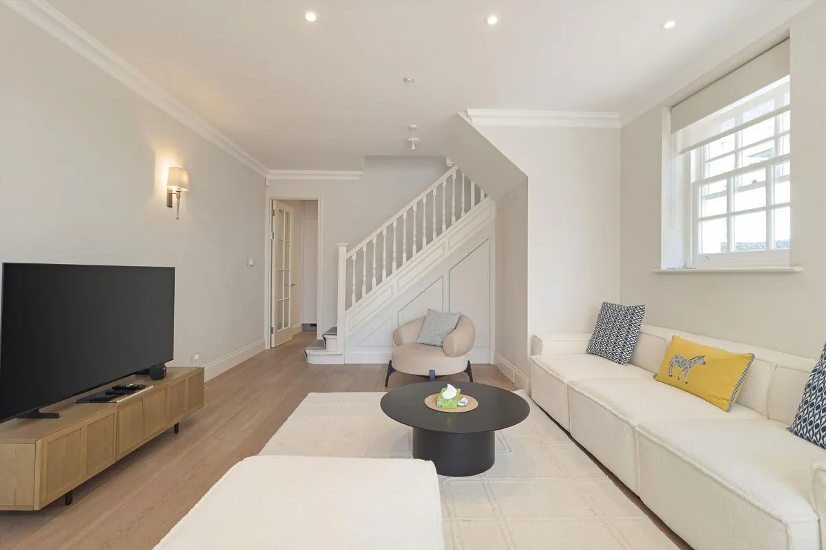 Chester Square, Belgravia, SW1W, photo 3