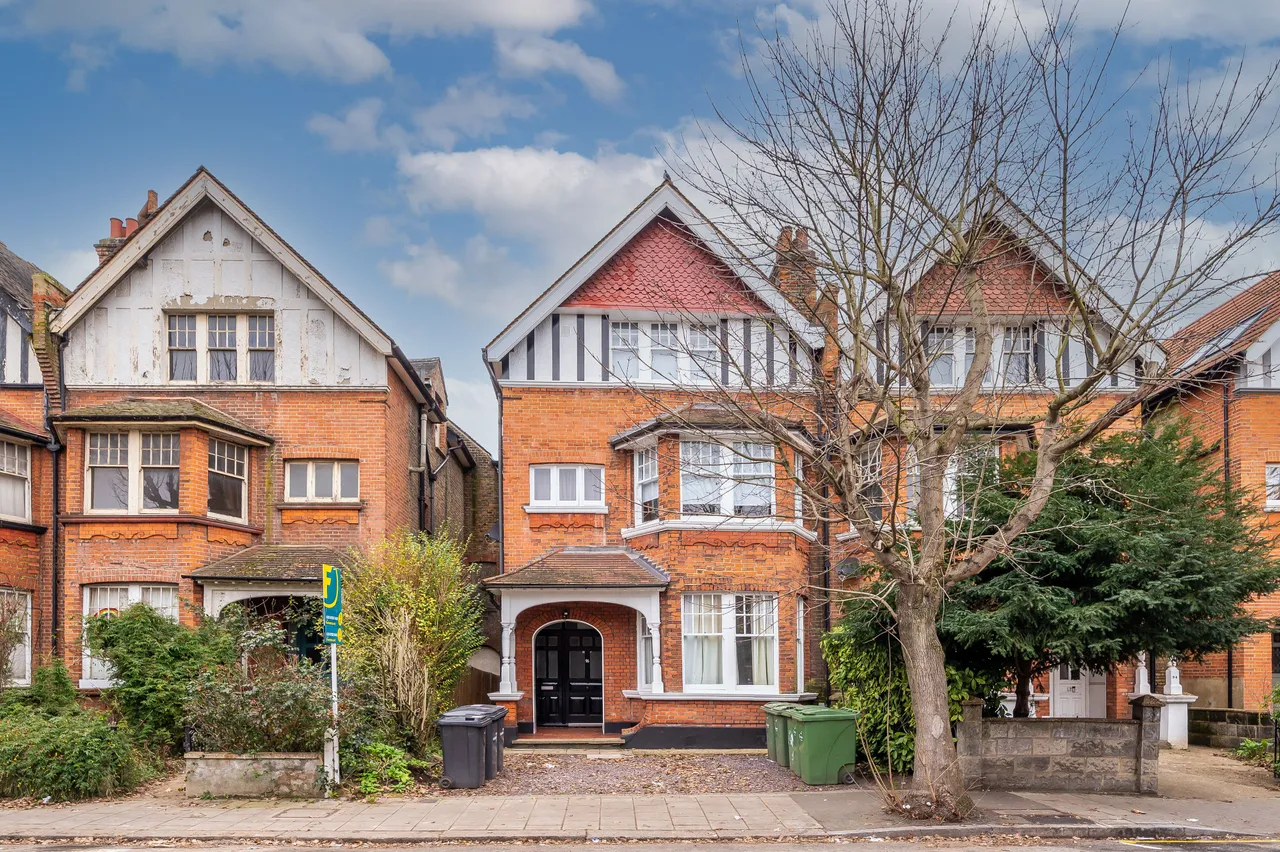 London, SW16, photo 5
