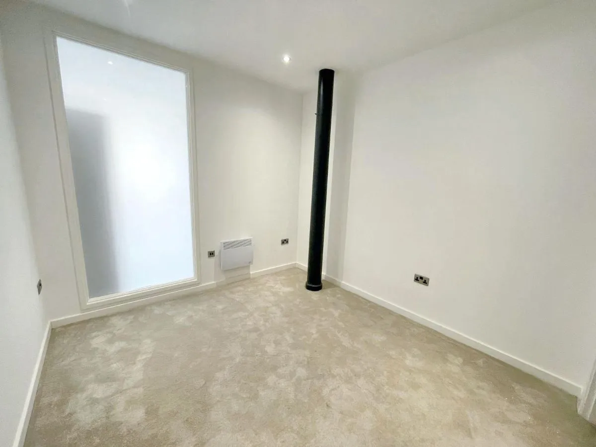Lower Vickers Street, Manchester, M40, photo 13