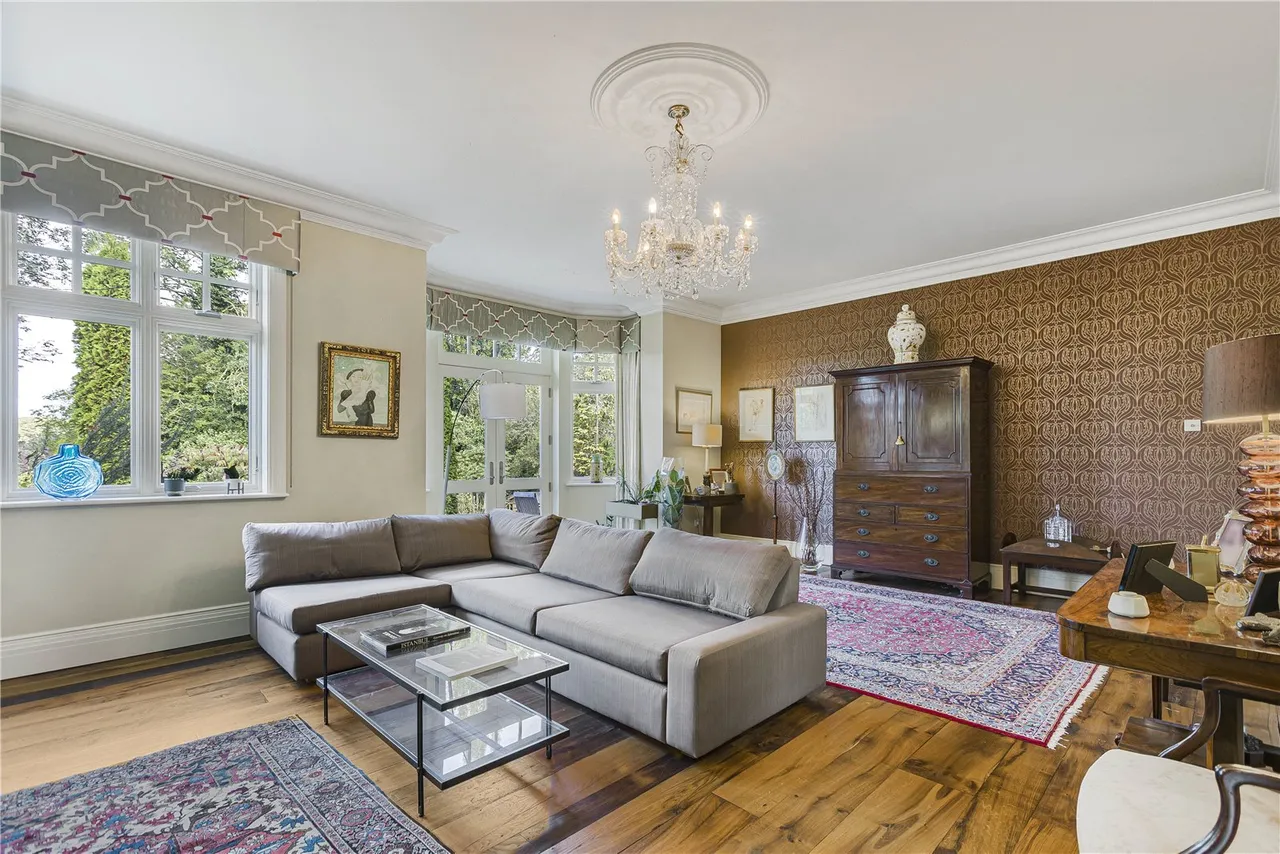 Crescent West, Hadley Wood, EN4 0EJ, photo 9