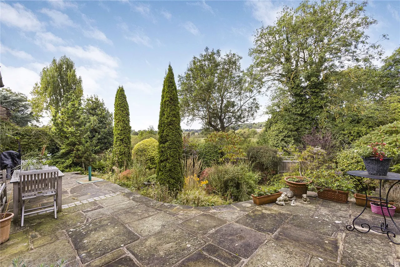 Crescent West, Hadley Wood, EN4 0EJ, photo 25