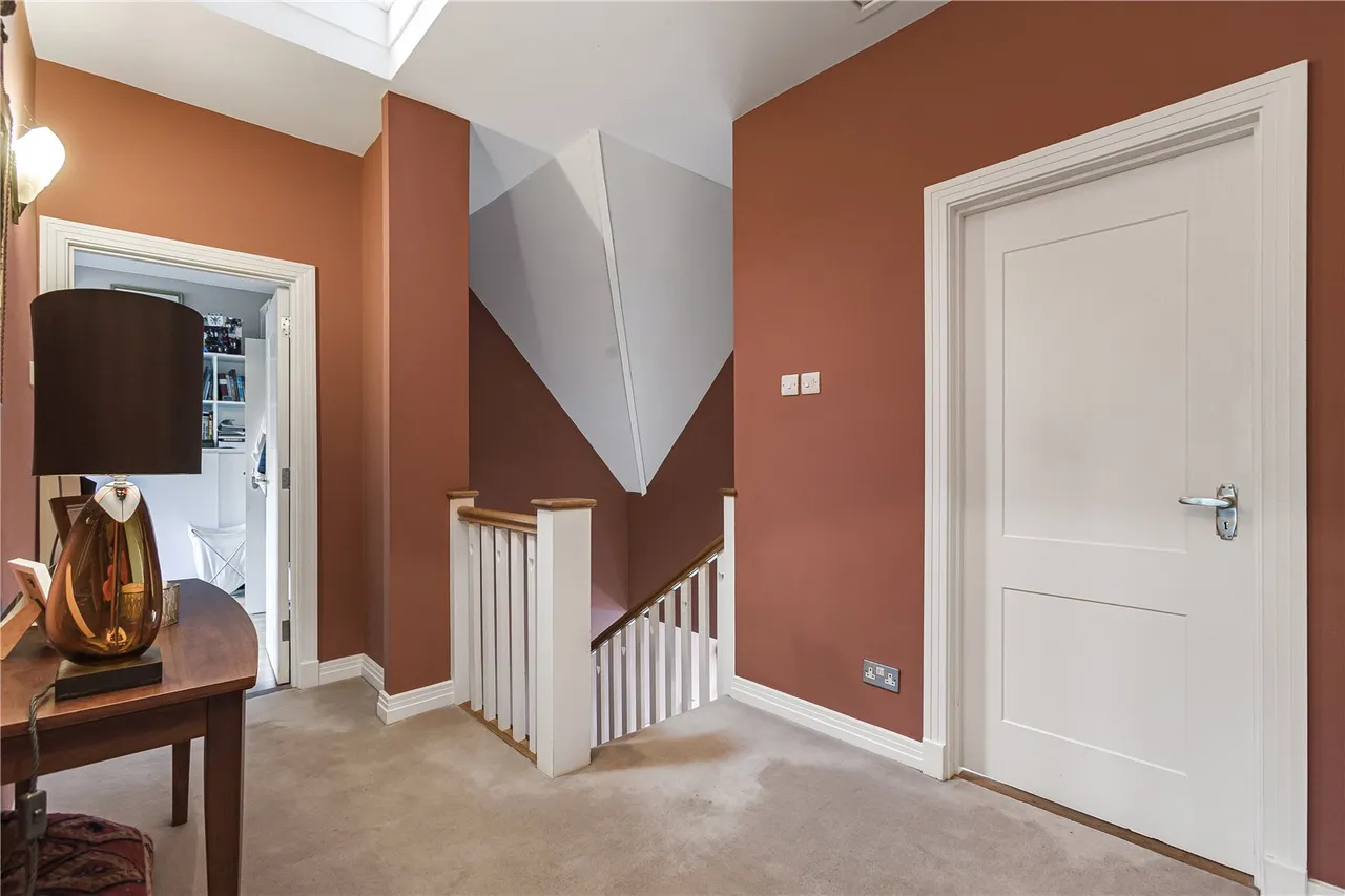 Crescent West, Hadley Wood, EN4 0EJ, photo 16