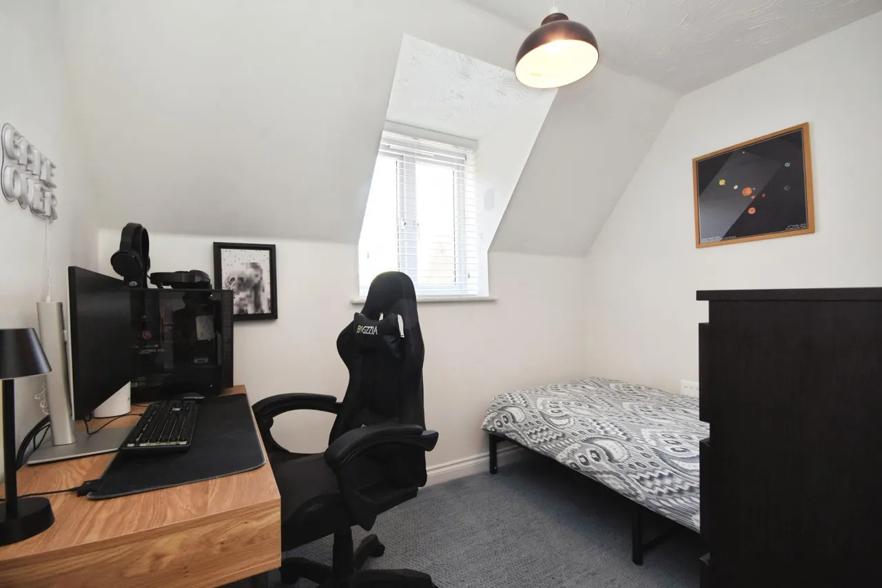 Manor Farm Close, Haverhill, CB9, photo 18