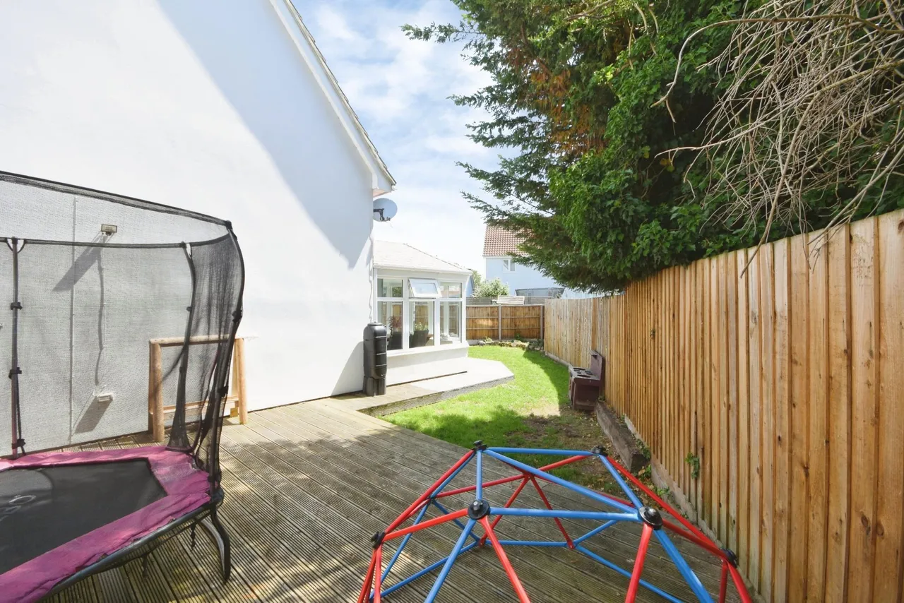 Manor Farm Close, Haverhill, CB9, photo 22
