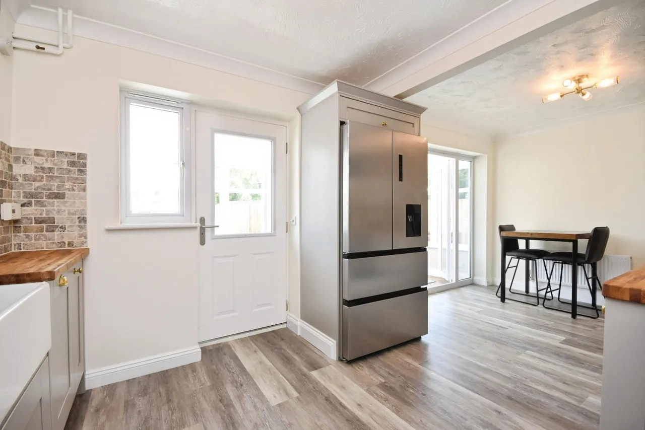 Manor Farm Close, Haverhill, CB9, photo 8