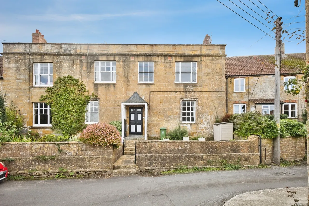 3 bed house for sale, Higher Street, Bower Hinton, TA12