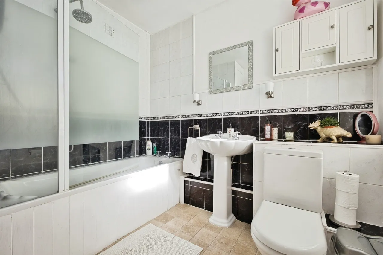 Higher Street, Bower Hinton, TA12, photo 14