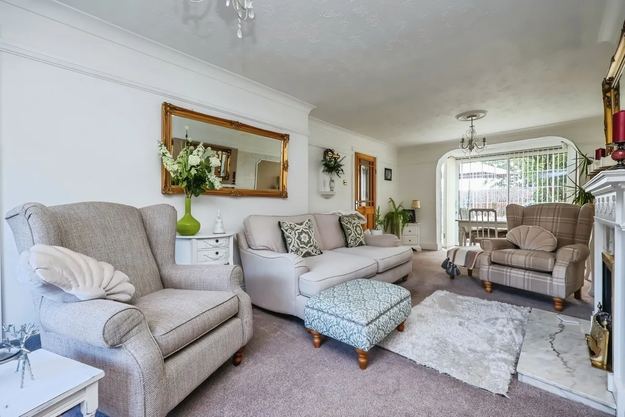 Farnborough Road, Clifton, NG11, photo 5