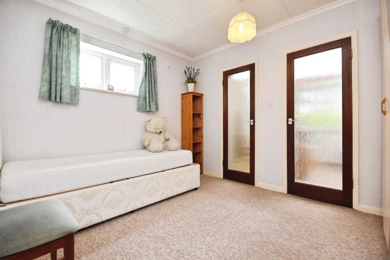 Tavistock Road, Springfield, Chelmsford, Essex, CM1, photo 6