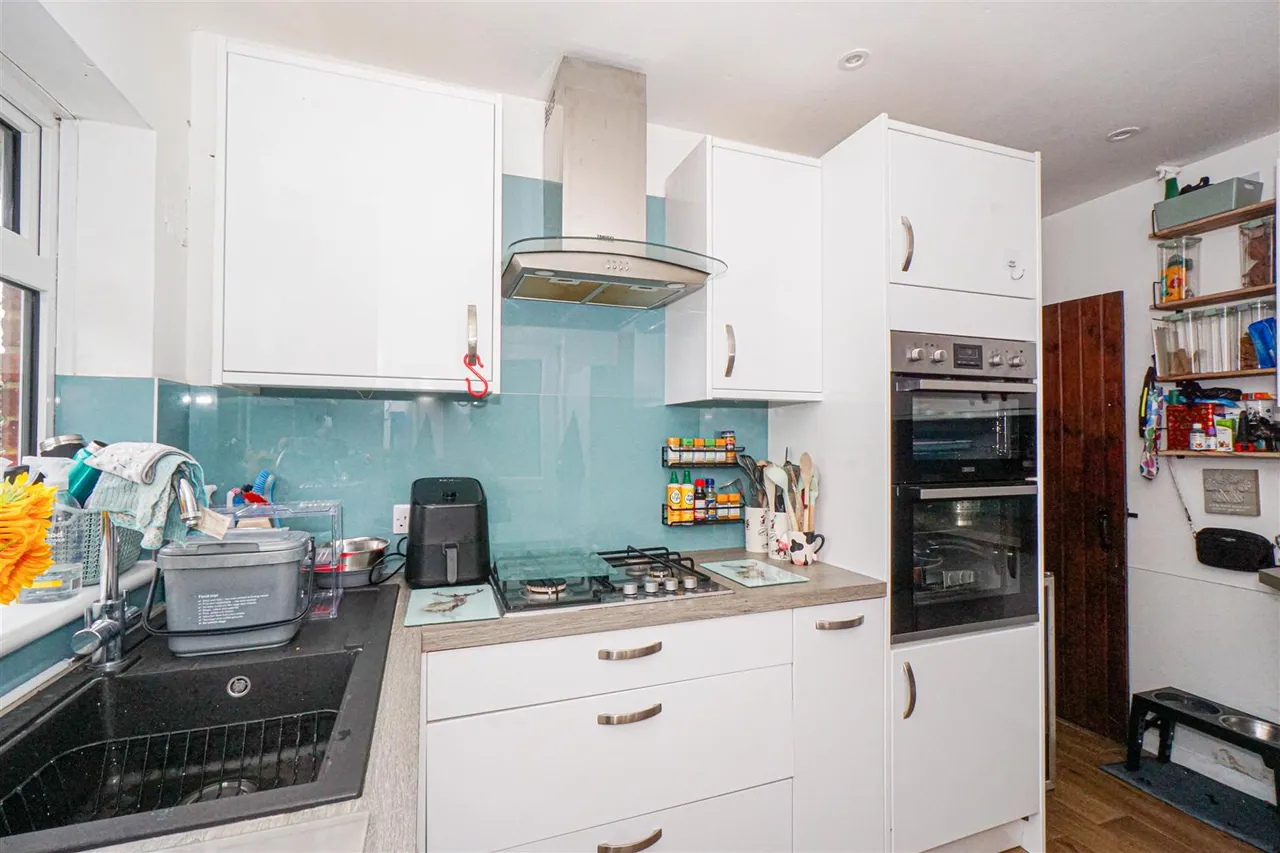 Park Way, Hastings, photo 12