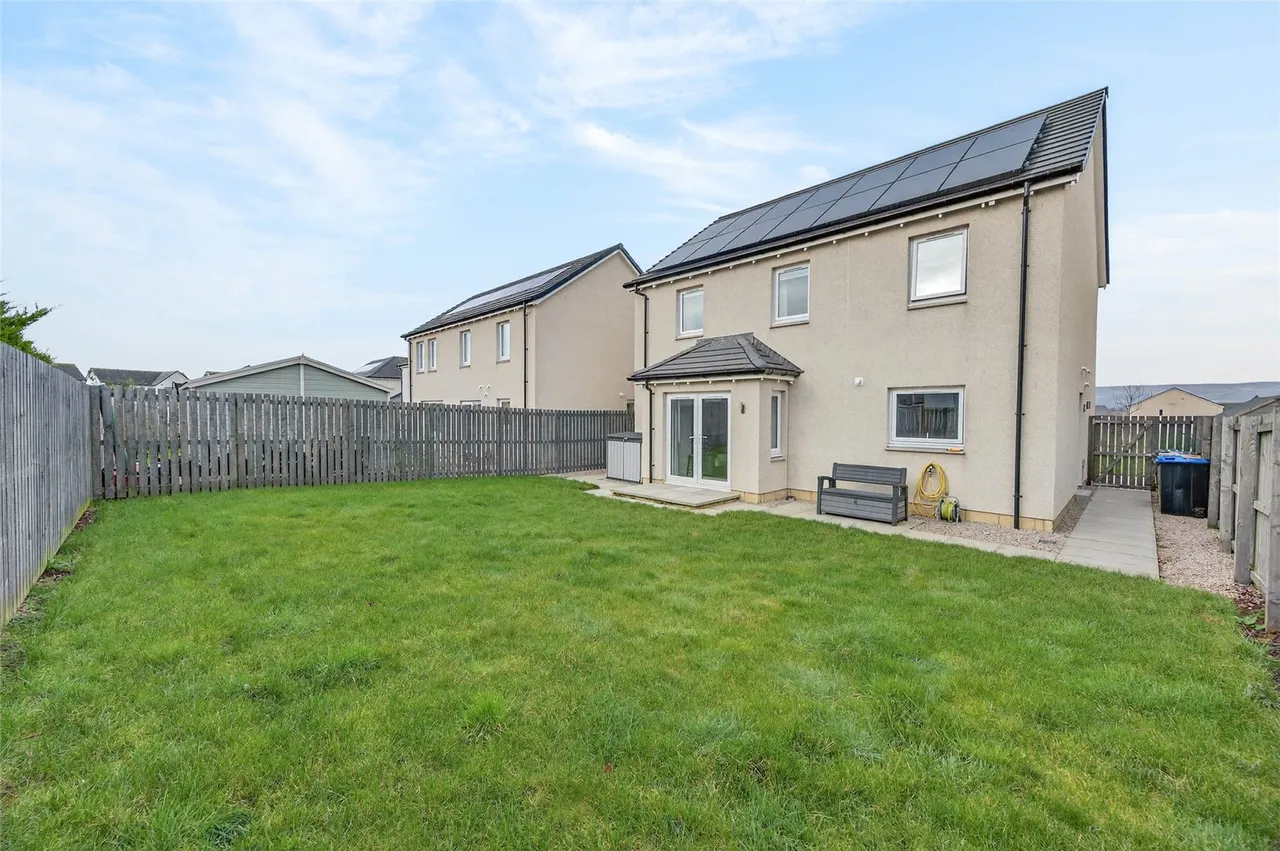 Lyall Crescent, Laurencekirk, AB30, photo 24