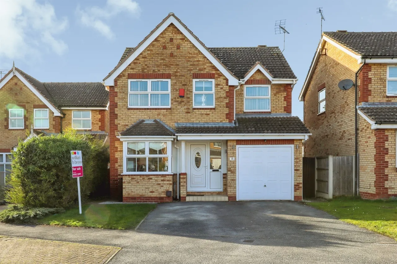 4 bed house for sale — Marbeck Close, Dinnington, Sheffield