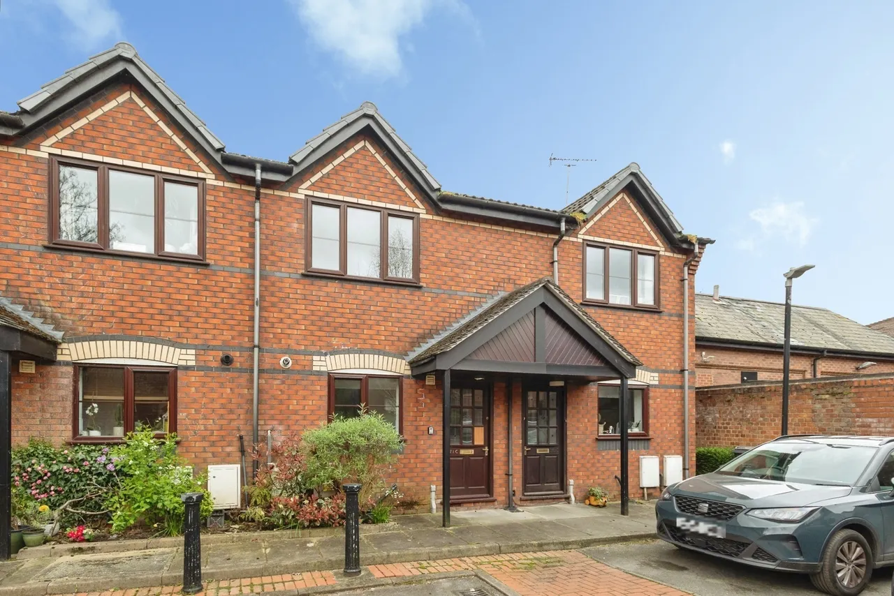 2 bed house for sale — Burton Road, West Didsbury, Manchester, Greater Manchester, M20