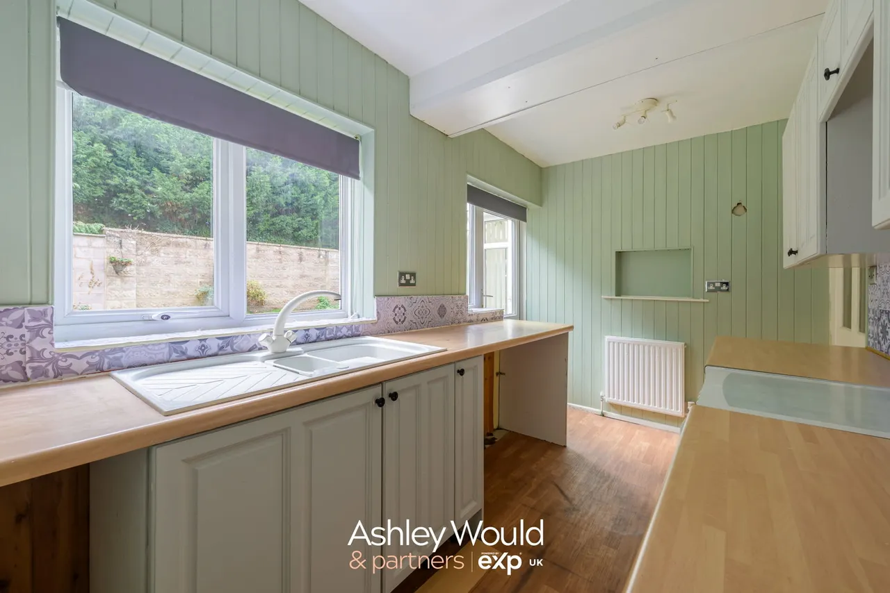 Windsor Close, Halesowen, B63, photo 6