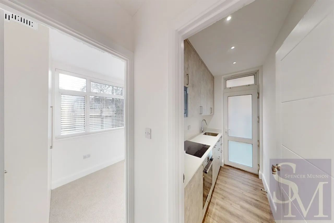 Chingford, London, E4, photo 7