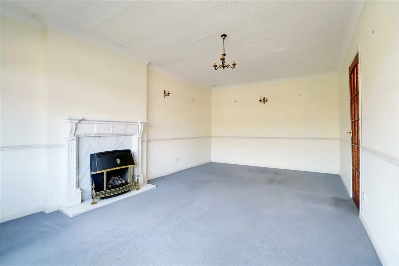 Allison Close, Messingham, DN17, photo 6