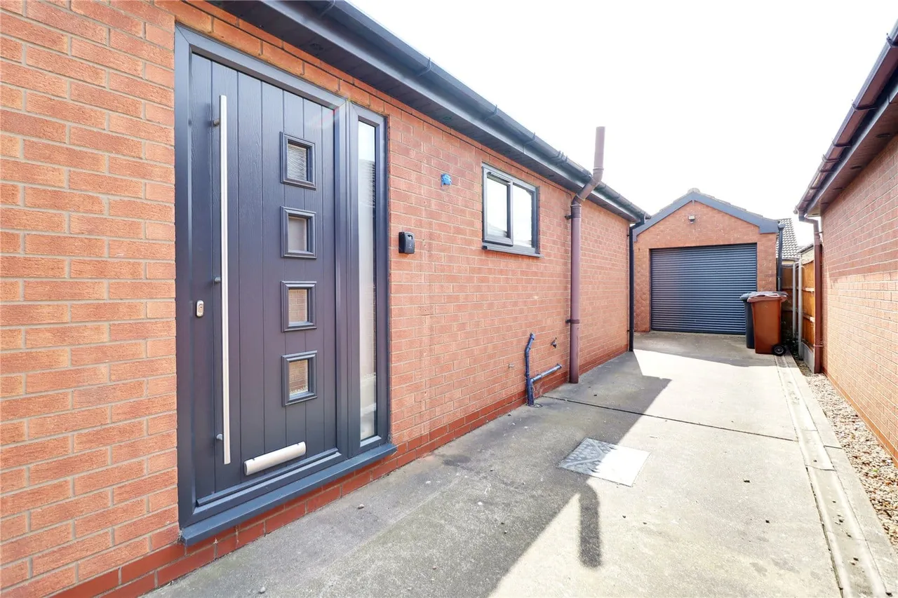 Allison Close, Messingham, DN17, photo 10