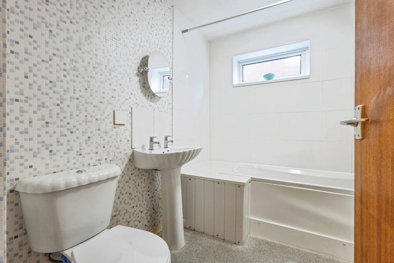 Constable Drive, Weston-super-Mare, BS22, photo 11