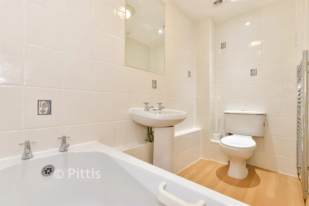 Cornwall Road, Ventnor, PO38, photo 8