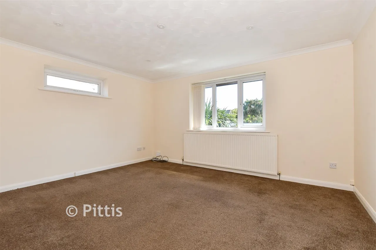 Cornwall Road, Ventnor, PO38, photo 3