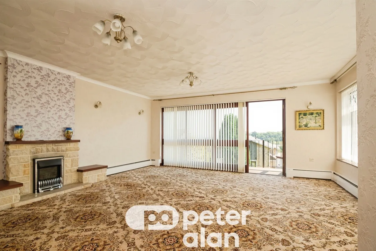 Highfield Gardens, Newport, NP10, photo 3