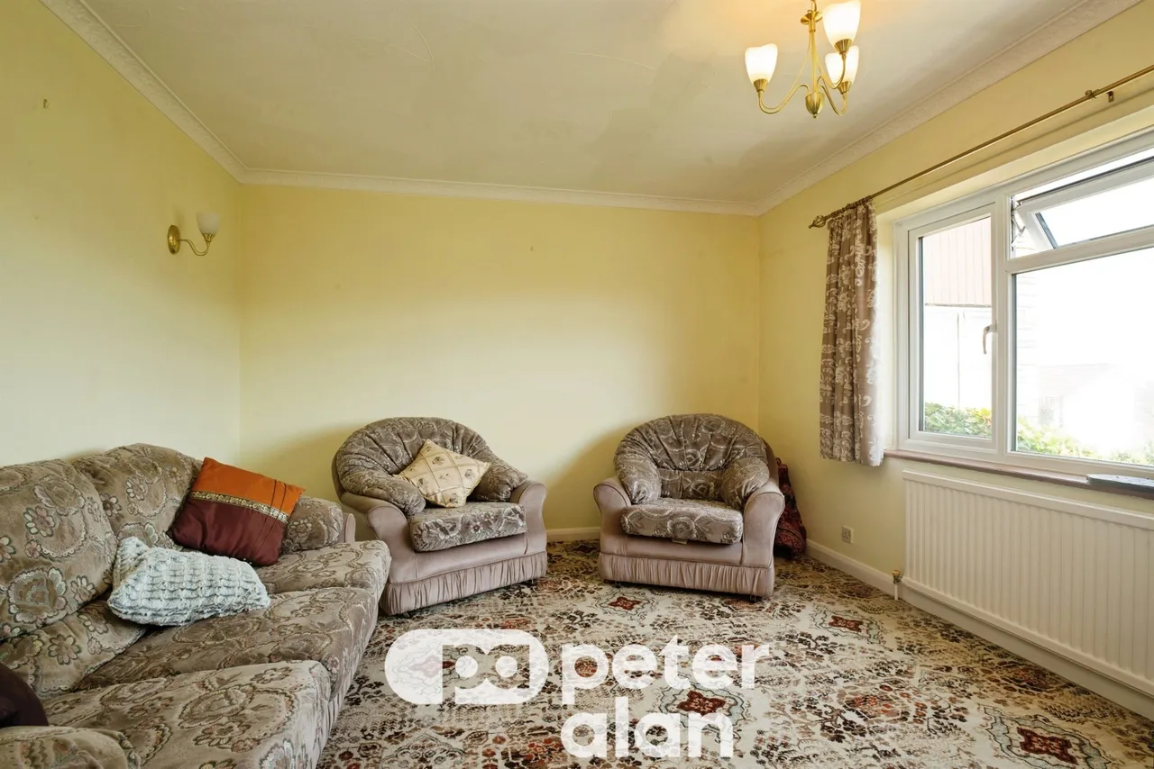Highfield Gardens, Newport, NP10, photo 9