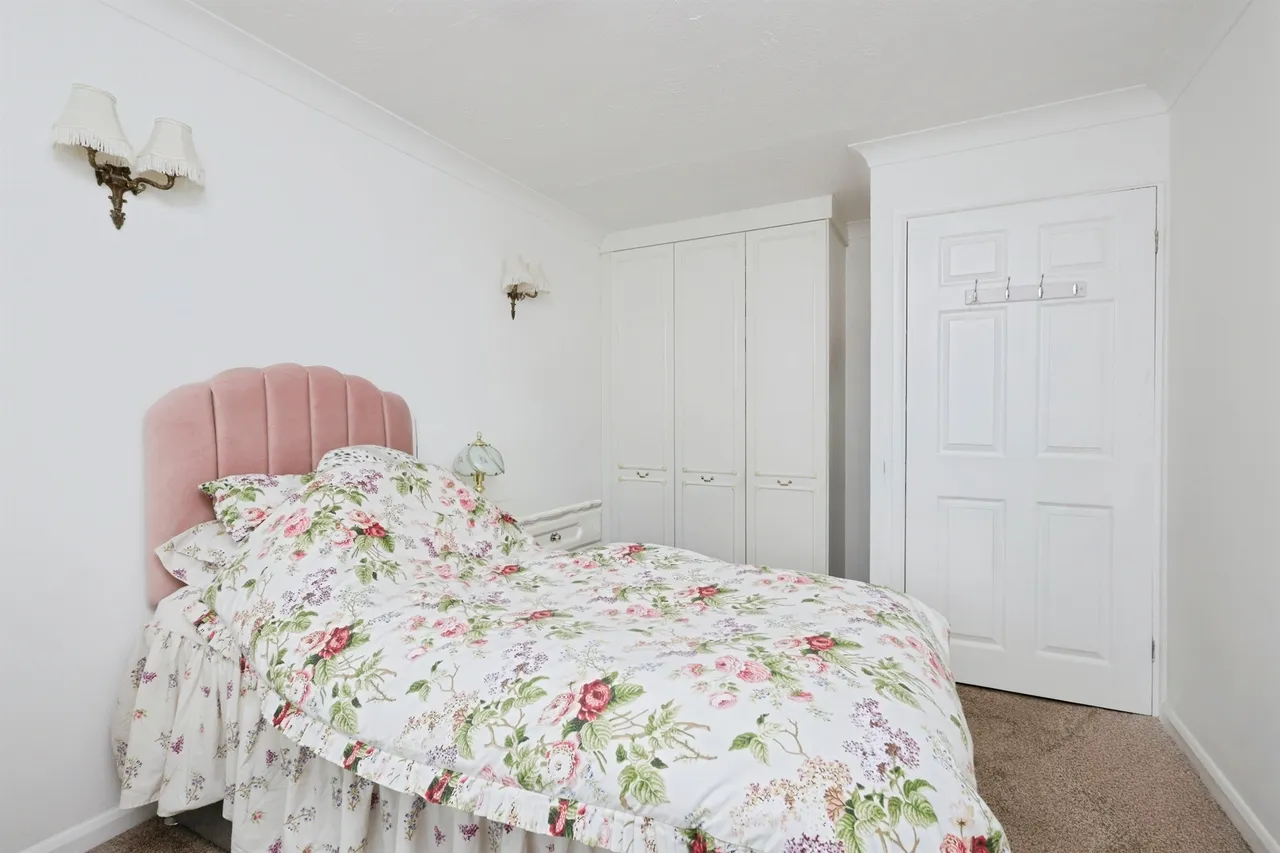 Granville Road, Eastbourne, photo 6