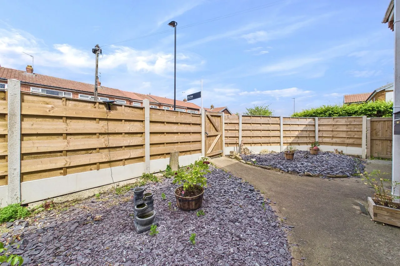 Highthorn Road, York, YO31, photo 18
