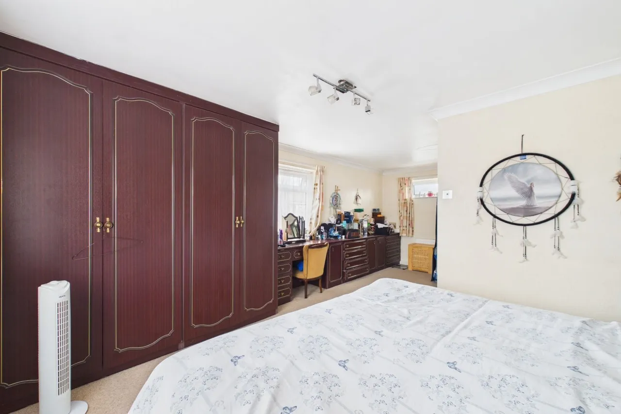 Highthorn Road, York, YO31, photo 12