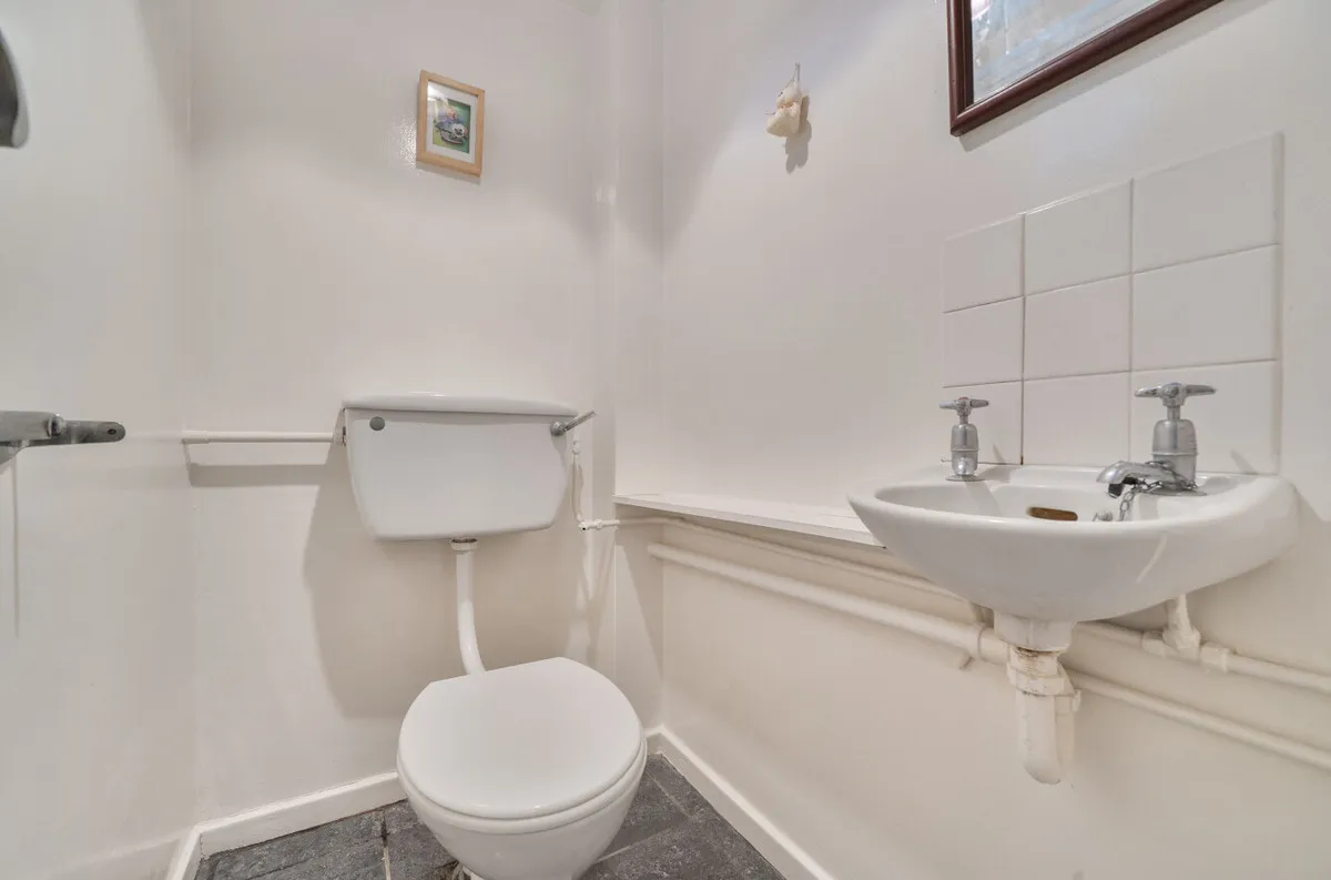 Kingswood Close, New Malden, KT3, photo 13