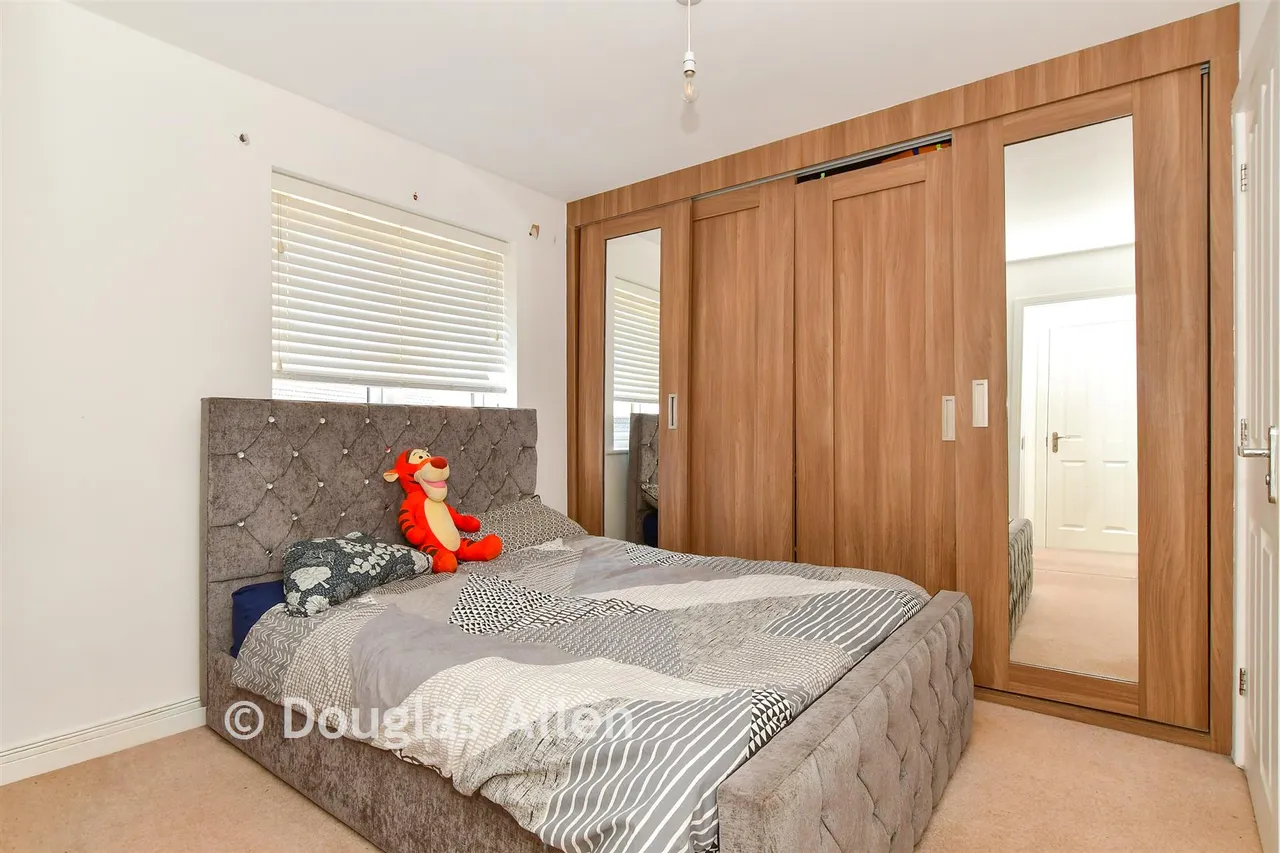 Rosen Crescent, Brentwood, CM13, photo 9