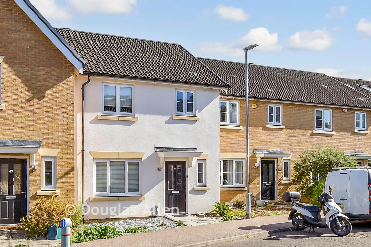 3 bed house for sale, Rosen Crescent, Brentwood, CM13