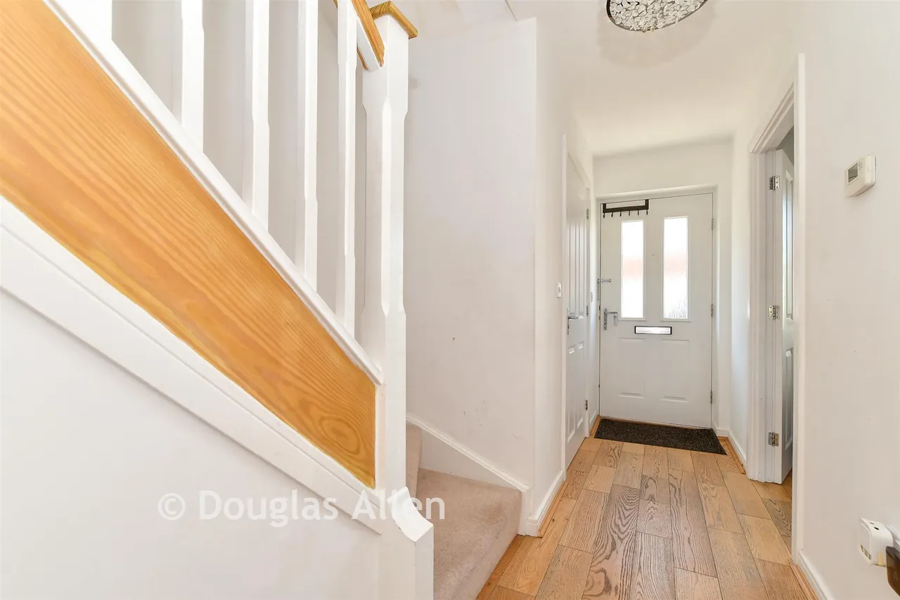 Rosen Crescent, Brentwood, CM13, photo 8